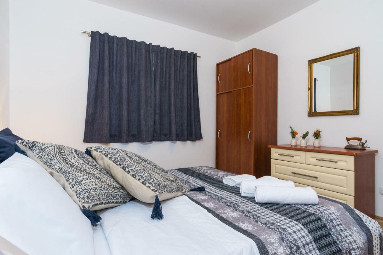 Apartment Okrug Gornji - Trogir With Sea View Exterior photo